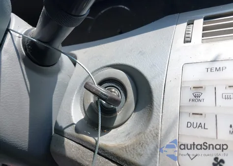 2005 Toyota Avalon Xls z USA, uszkodzony, nr VIN 4T1BK36B75U027012